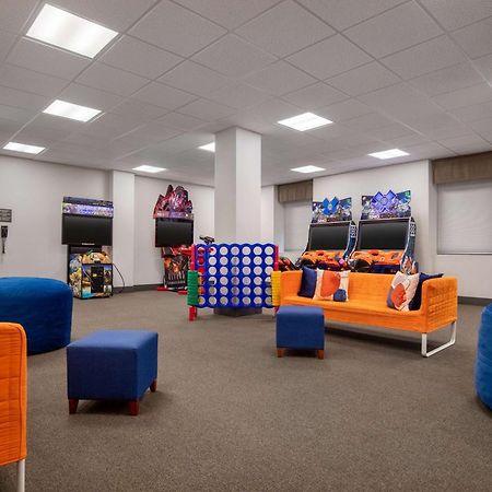 Hampton Inn Long Island-Brookhaven Farmingville Bagian luar foto