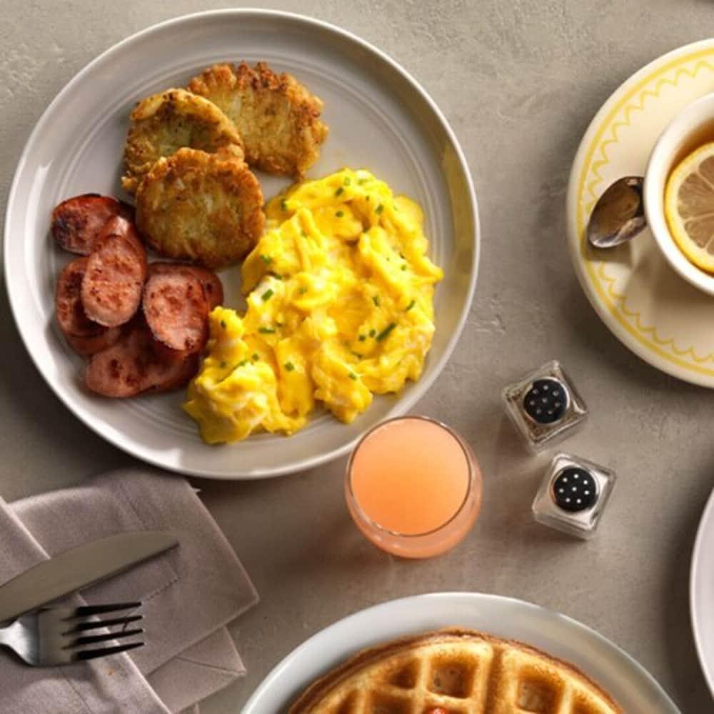 Hampton Inn Long Island-Brookhaven Farmingville Bagian luar foto