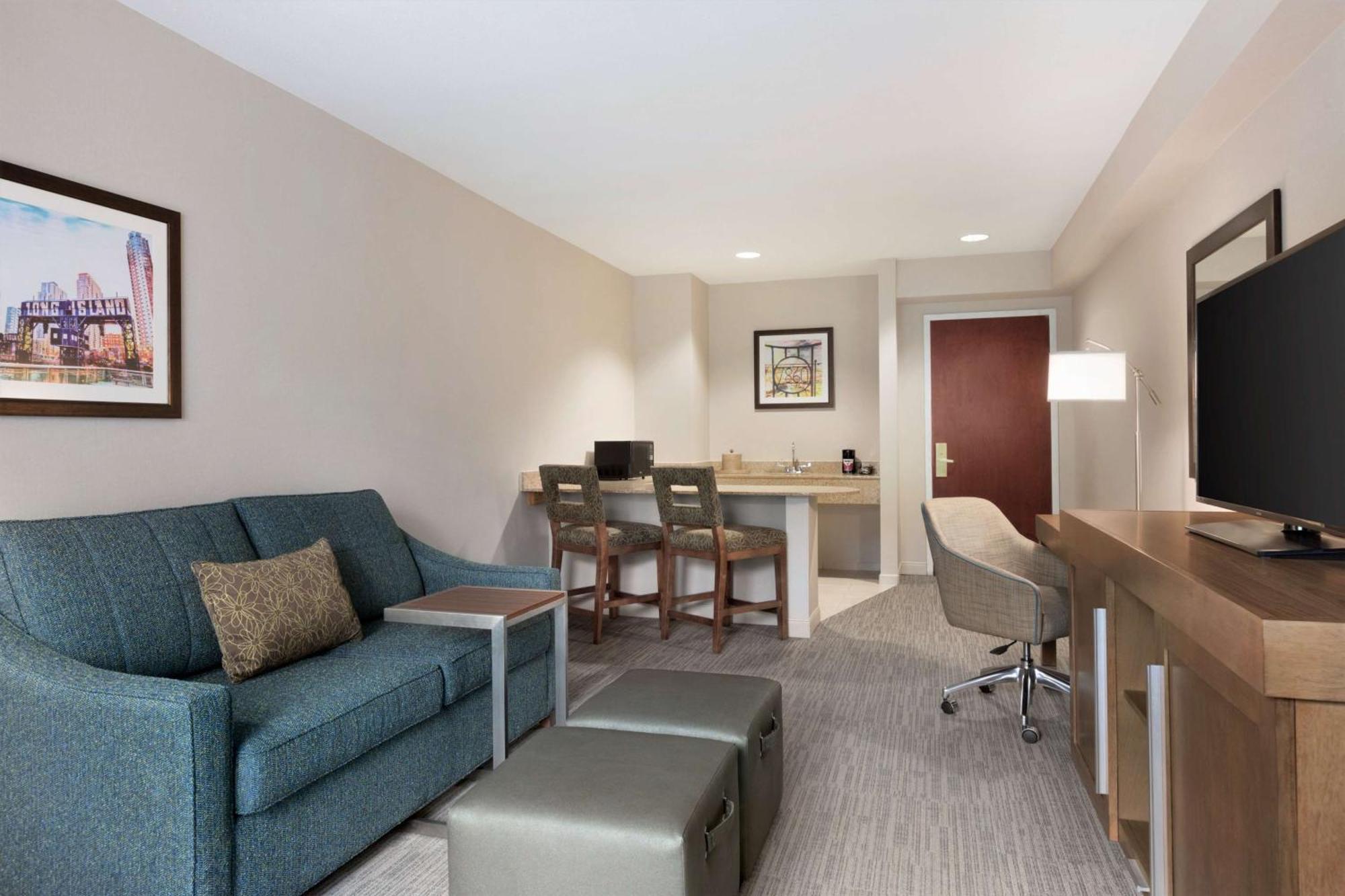 Hampton Inn Long Island-Brookhaven Farmingville Bagian luar foto