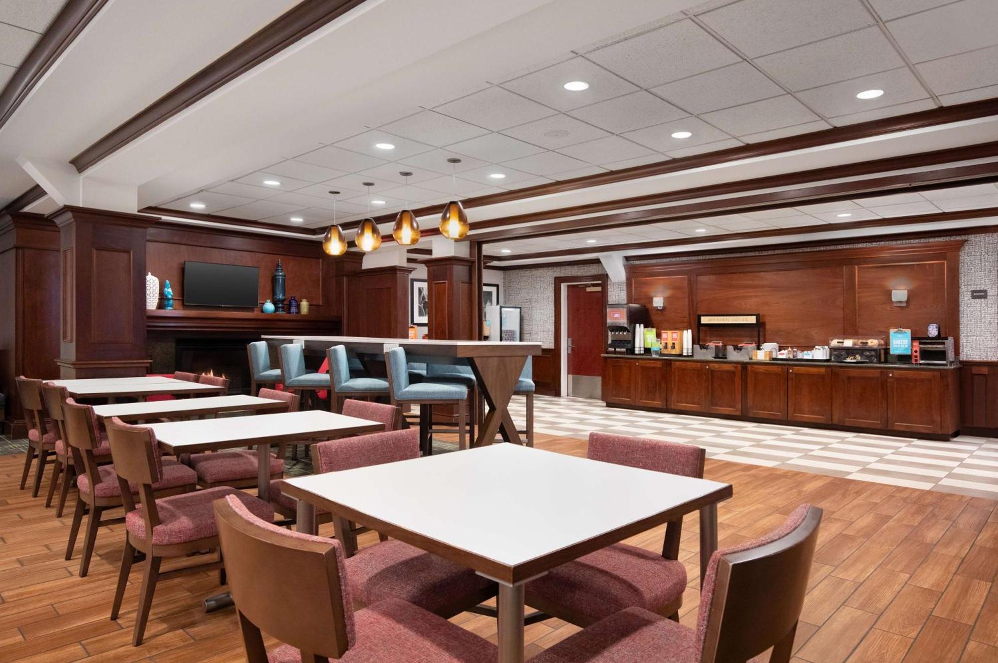 Hampton Inn Long Island-Brookhaven Farmingville Bagian luar foto