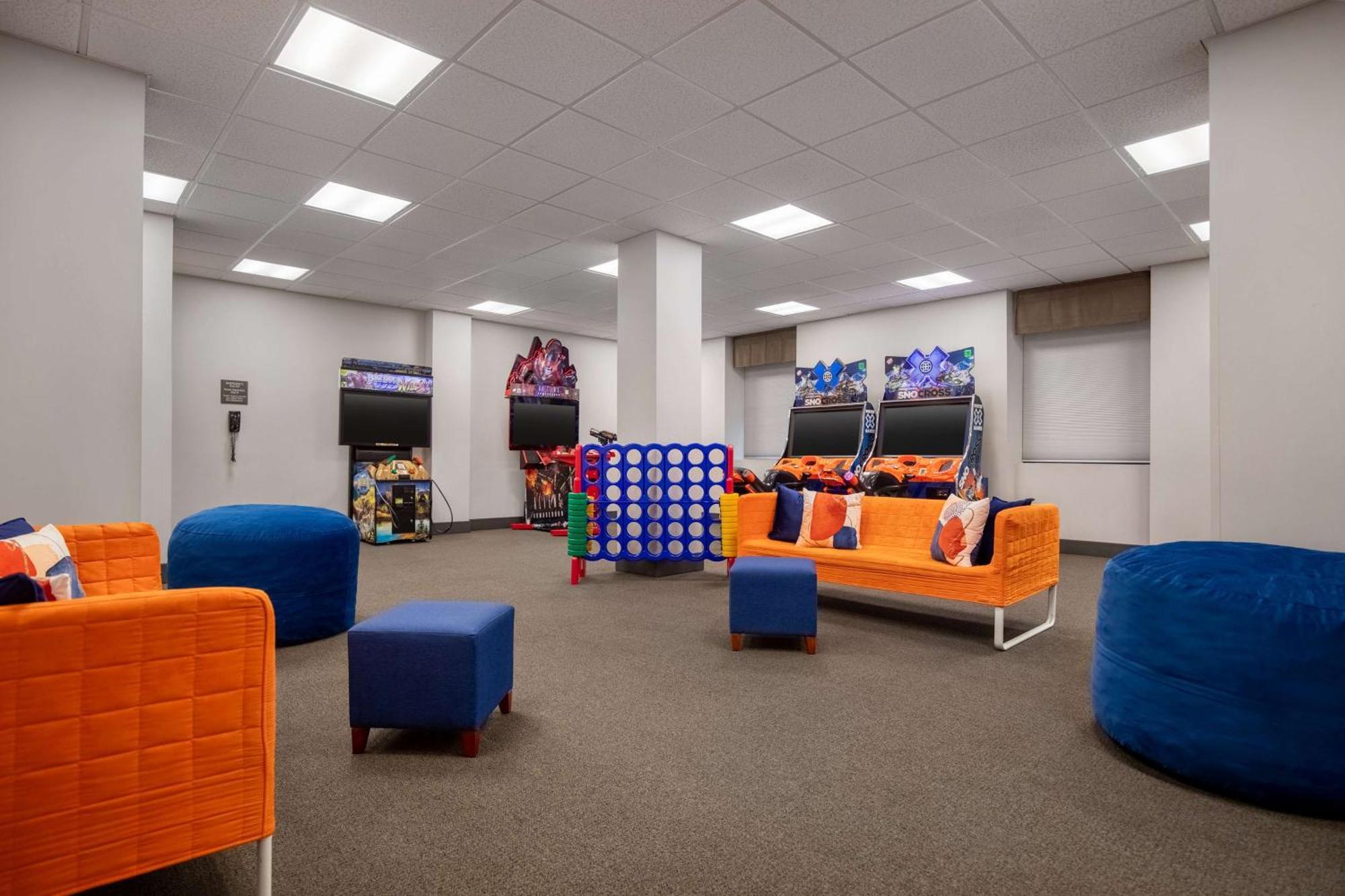 Hampton Inn Long Island-Brookhaven Farmingville Bagian luar foto